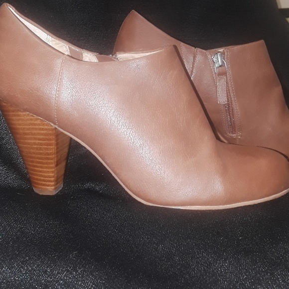 Crown Vintage Shoes - Crown Vintage heels